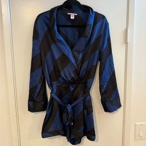 Victoria’s Secret Satin Sleep Romper – Size M